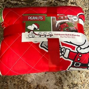 Christmas Snoopy quilt and sham set full/queen